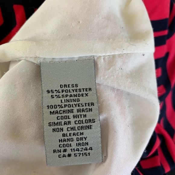 Eliza J Shift Dress Geometric Print in Navy over White & Fuschia  size 8 - Picture 9 of 12